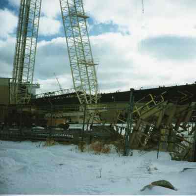 Burns Harbor at Bay Shipbuilding1995