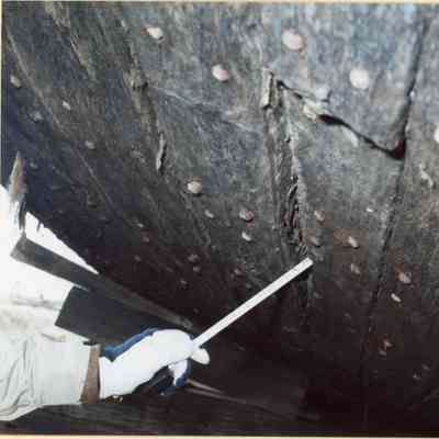 Alvin Clark adjacent plank strakes on port side 1994