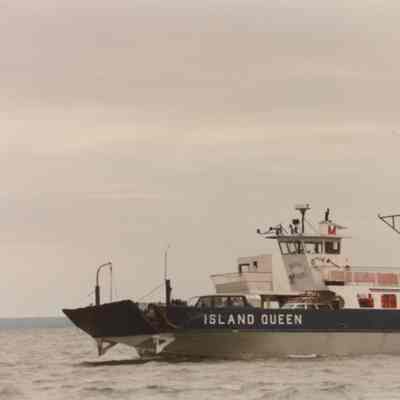ISLAND QUEEN