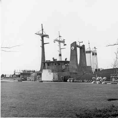 Oceanus docked