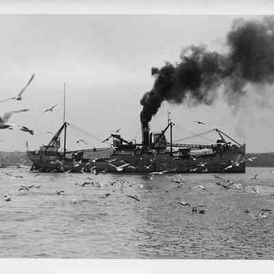 Fred W. Green leaving Sturgeon Bay 1941