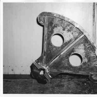 Steering quadrant leaning against wall