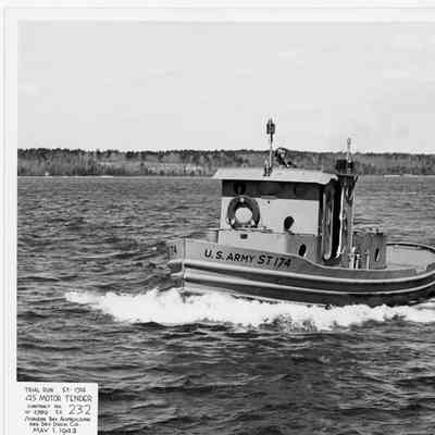 US Army ST-174 trial run in Bay of Sturgeon Bay May 1, 1943