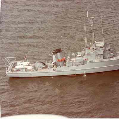 PBI Navy ship MSC-325 / M-418 Safwa Minesweeper underway