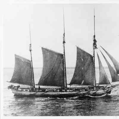R.P. Mason underway