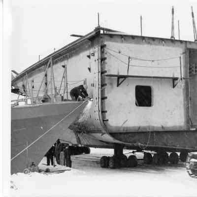 Tuna seiner stern hull section at PBI winter 1981