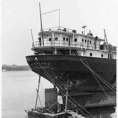 Shenango's propeller in cofferdam at Christy Corp April 15, 1952