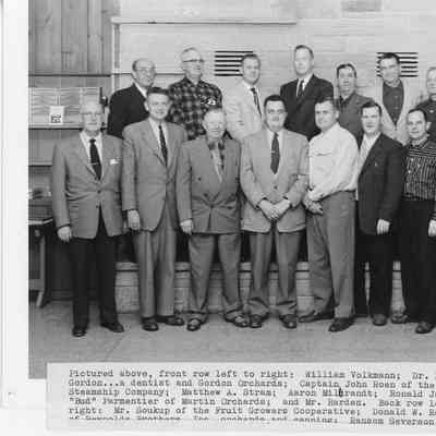 John Roen in group photo 1955