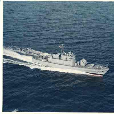PG-97 USS Surprise underway bow view color