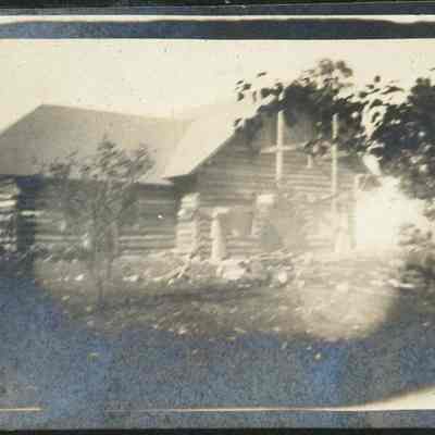 Kinney's camp on Strawberry Island 1925