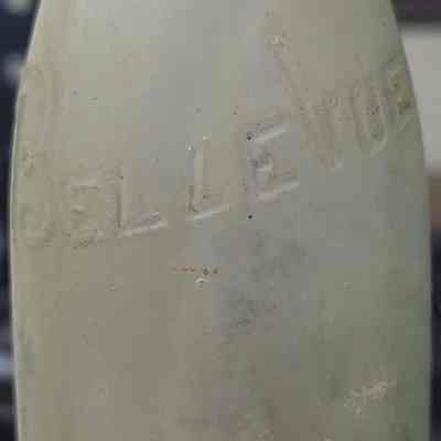 Bellevue Glass Bottle
