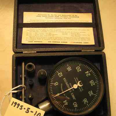Tachometer