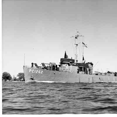 PC-1262 trial run 1943