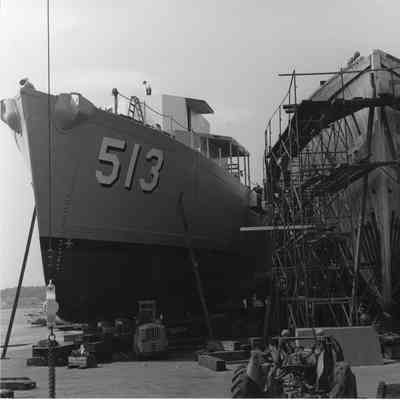 MSO-513 and another ship under construction at PBI