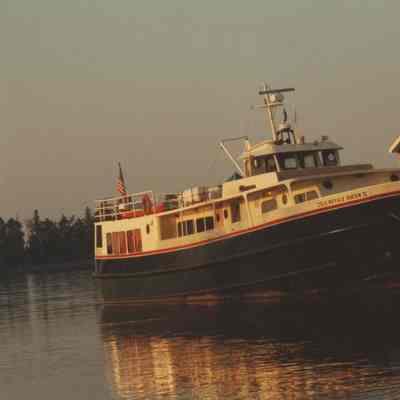 ISLE ROYAL QUEEN II
