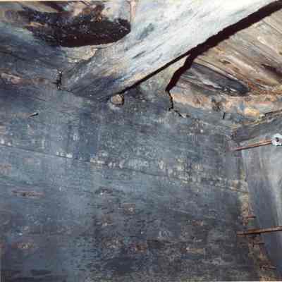 Alvin Clark detail of decaying lodging knees at sheer port side 1994