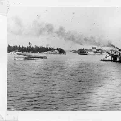 Lake Michigan view of Sturgeon Bay canal