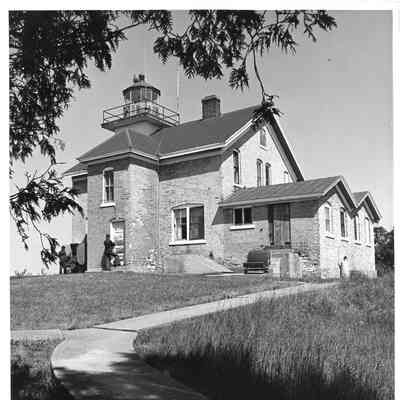 Pilot Island lighthouse