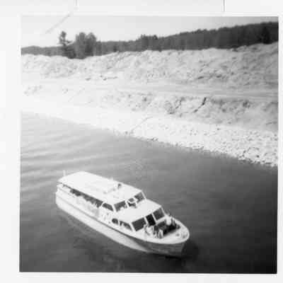 Yacht underway in Canal August 1964