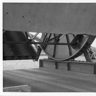 Northwest rolling lift during opening of Michigan Street Bridge 1997