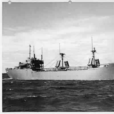 K-206 underway