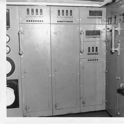 Elton Hoyt II control panel