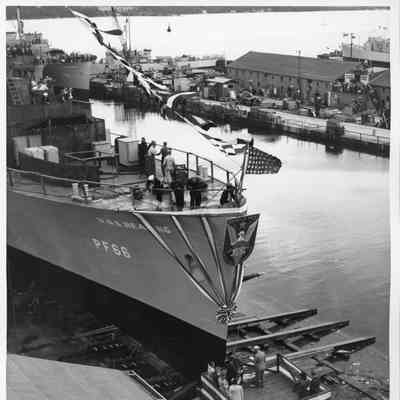 PF-66 USS Reading on skids prior to launching