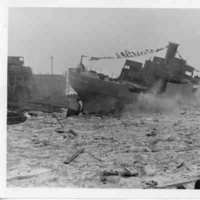 William Howland launching at Leathem D. Smith Shipbuilding Co.