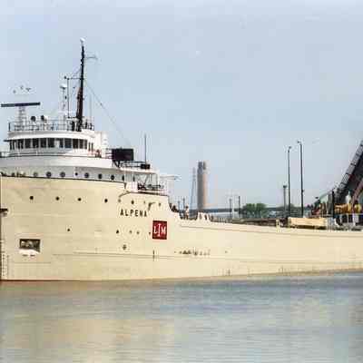 Alpena bow view 2003