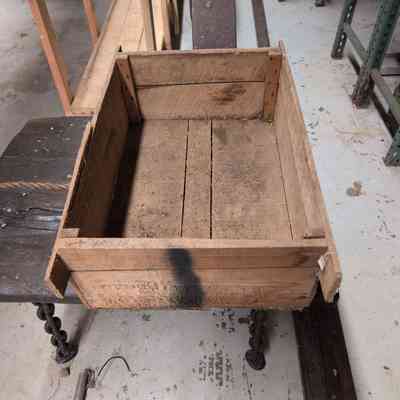 Fish Shipping Crate
