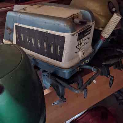 Evinrude Sportwin Outboard Motor