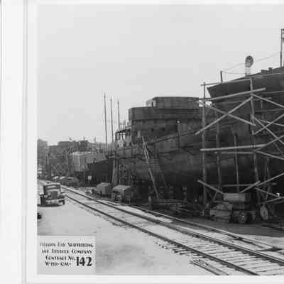 Sturgeon Bay Shipbuilding and Drydock Company contract number 142 in scaffolding August 1, 1942