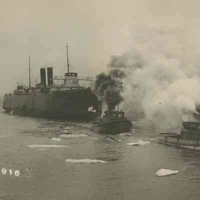 tugboats and Pere Marquette