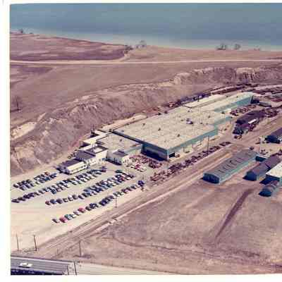PBI Kewaunee factory at rail line