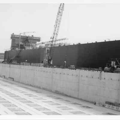 Graving dock at Bay Shipbuilding next to Belle River 1977