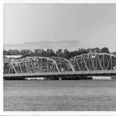 General view of the Parker Overhead Truss Michigan Street Bridge 1997