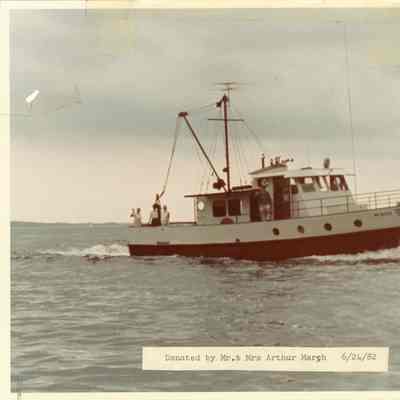 People on deck waving 1982