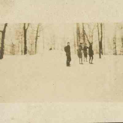 People skiing at Deer Grove 1926