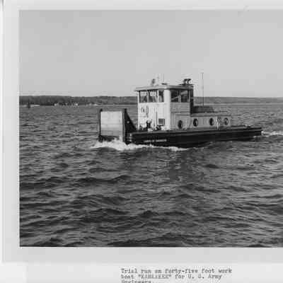 Kankakee trial run in Bay of Sturgeon Bay 1948