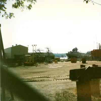 Wilfred Sykes and Federal St. Lawrent at Bay Shipbuilding 1994