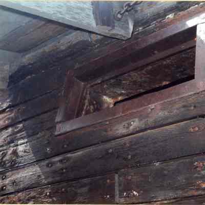 Alvin Clark loading port on starboard side 1994