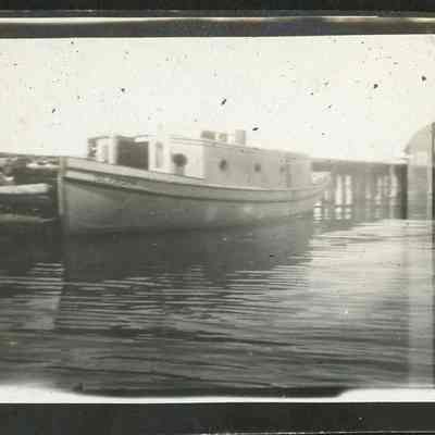Fish tug Islander 1924