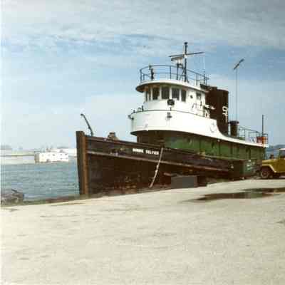 Tug John M. Selvick docked at Sturgeon Bay 1981