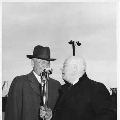 L.D. Smith and unidentified man