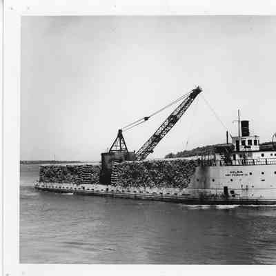 Hilda loaded with logs