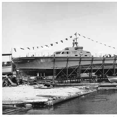 P-571 in cradle at Peterson Boat Works July 15, 1944