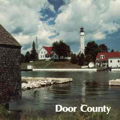 Sturgeon Bay Canal Lighthouse Postcard