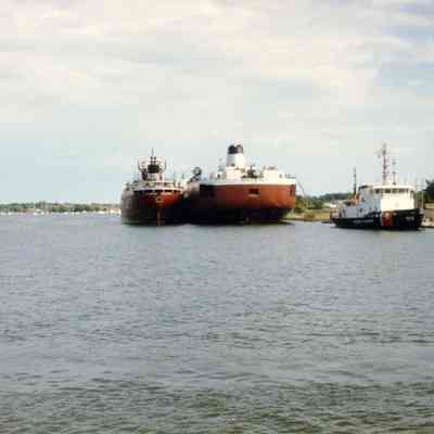 Arthur M. Anderson, Roger Blough, and Mobile Bay 1986