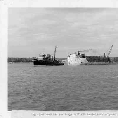 Tug John Roen IV and barge Maitland