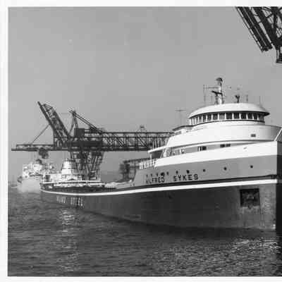 Wilfred Sykes docked